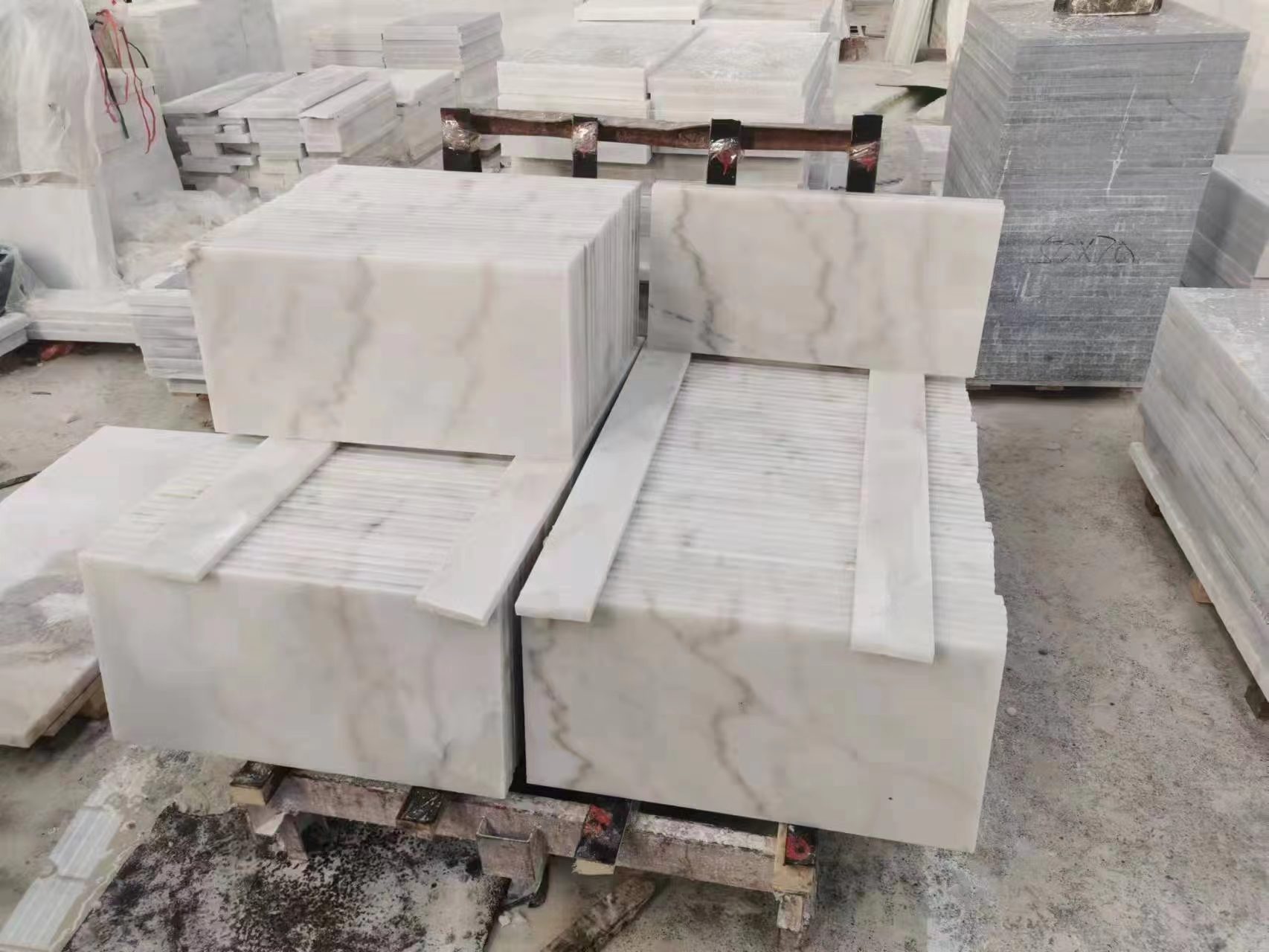 China Guangxi White Marble Tiles